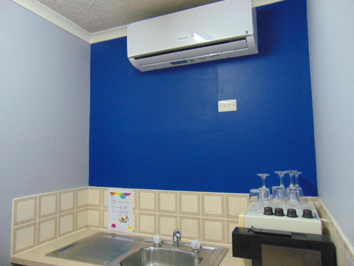 Rockhampton Court Motor Inn 외부 사진