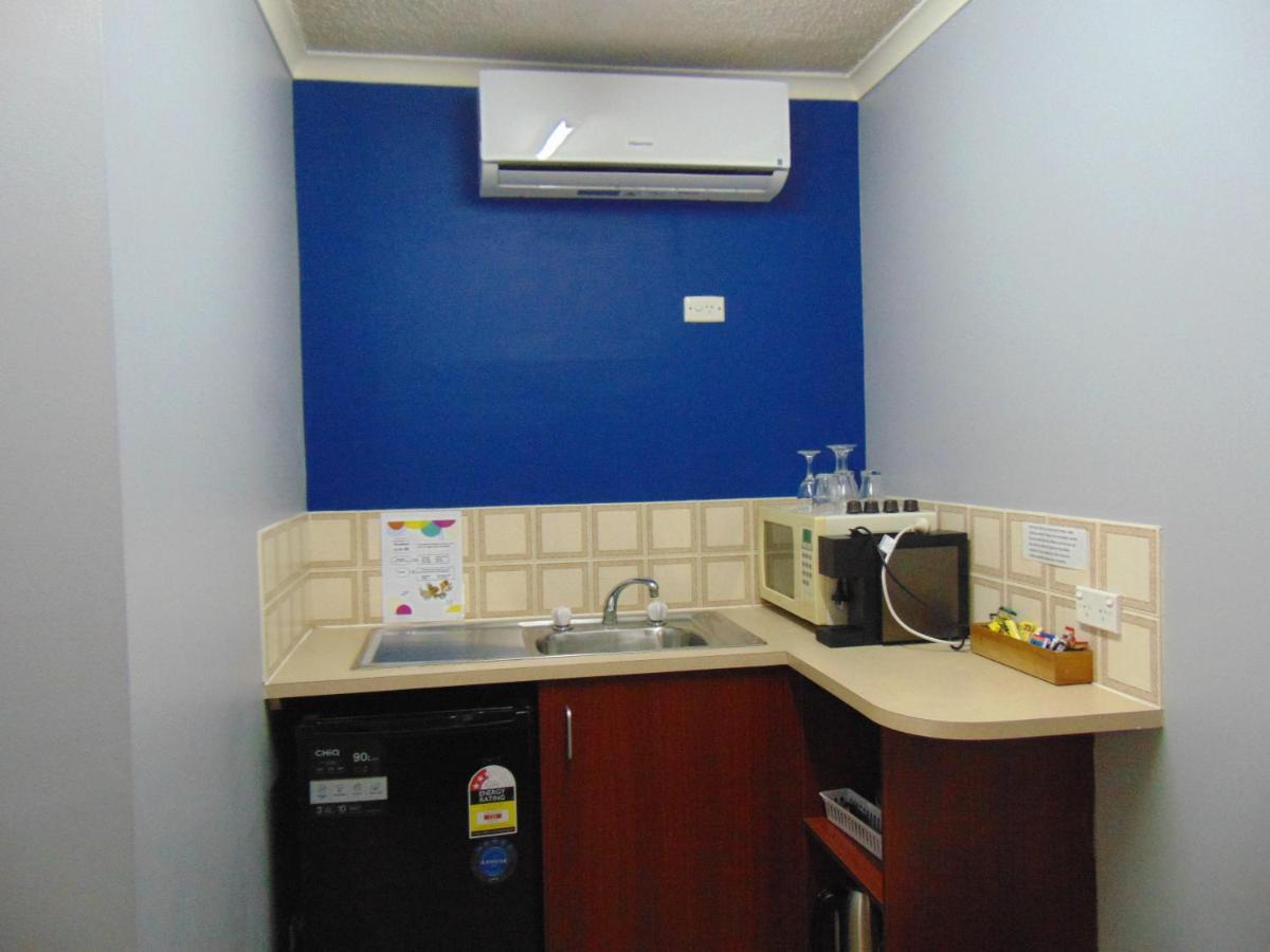 Rockhampton Court Motor Inn 외부 사진