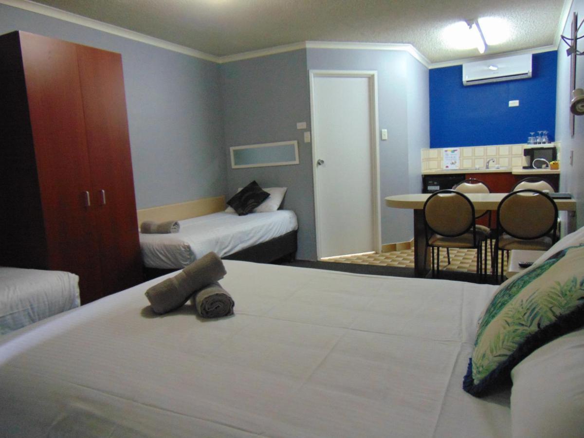 Rockhampton Court Motor Inn 외부 사진